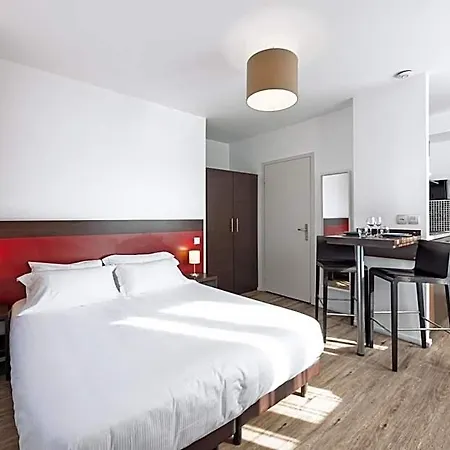 Ξενοδοχείο με διαμερίσματα Residhotel Vauban 3*