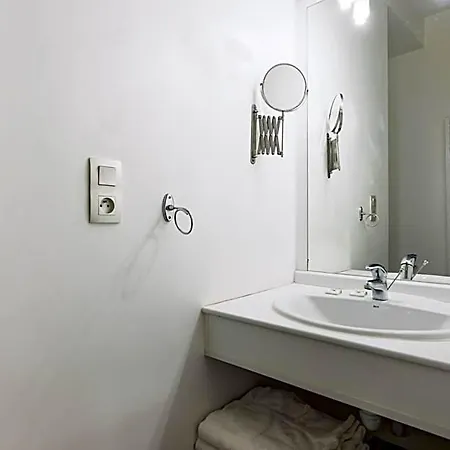 Ξενοδοχείο με διαμερίσματα Residhotel Vauban 3*