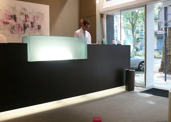 Appart hôtel Residhotel Vauban 3*